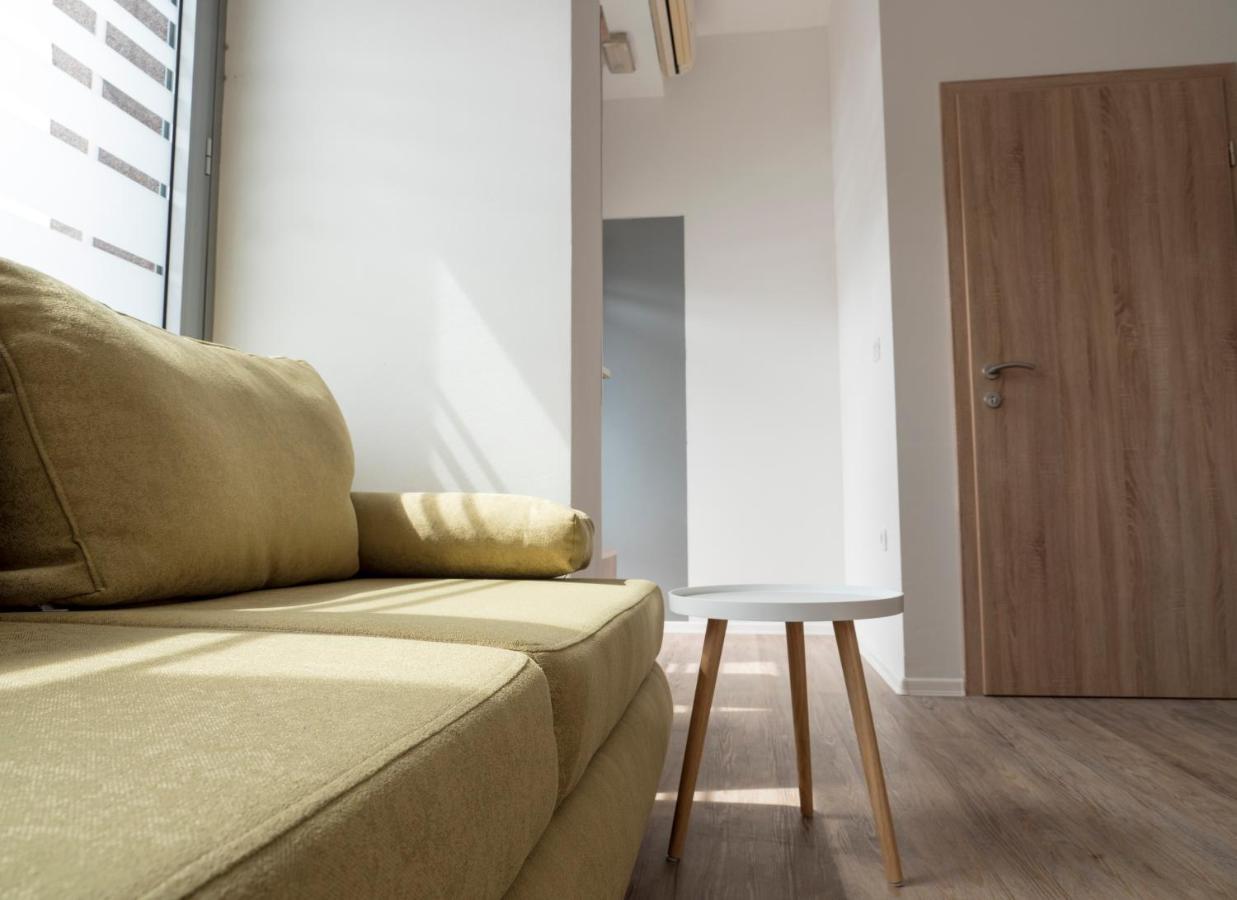 Apartments Aura Deskle Exterior foto